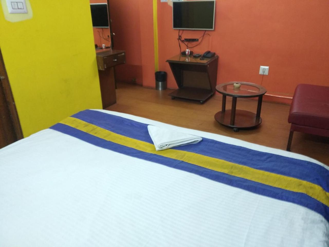 Hotel Relax Kolkata Eksteriør bilde