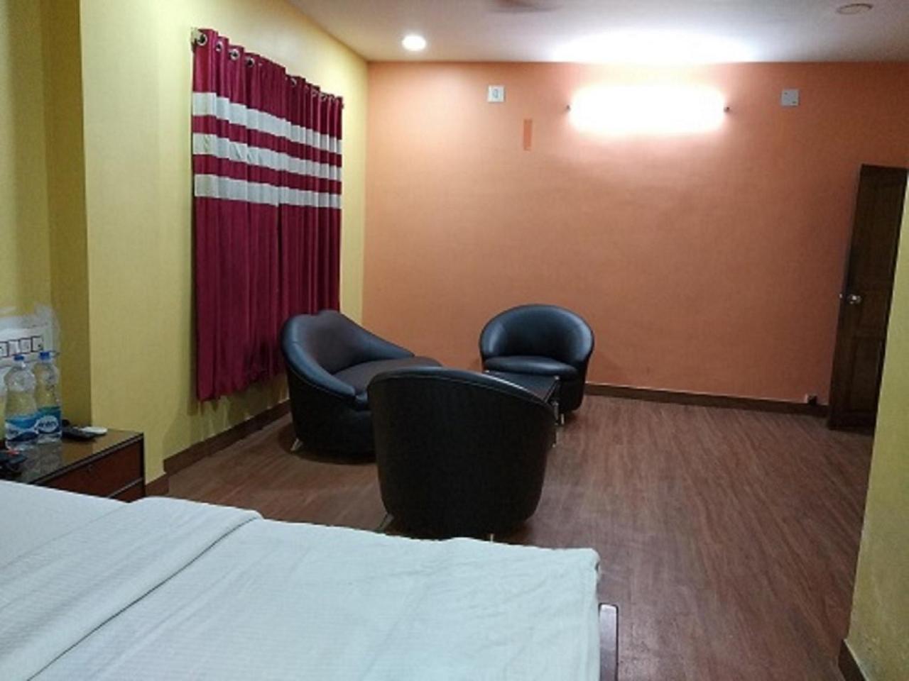 Hotel Relax Kolkata Eksteriør bilde
